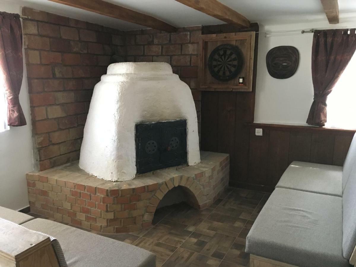 Balatonkenesei Nadfedeles Lovas Vendeghaz Villa Екстериор снимка